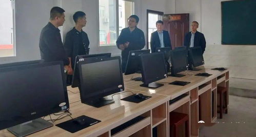 杭州泰潼商貿攜手富陽電子商務，以電商服務為橋梁，溫暖捐贈陽光學子